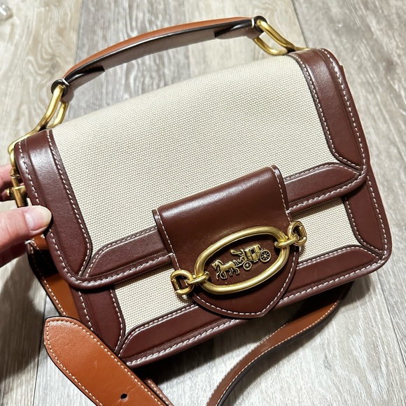 Barely used Coach Hero shoulder bag C8452 - Picture 2 of 16